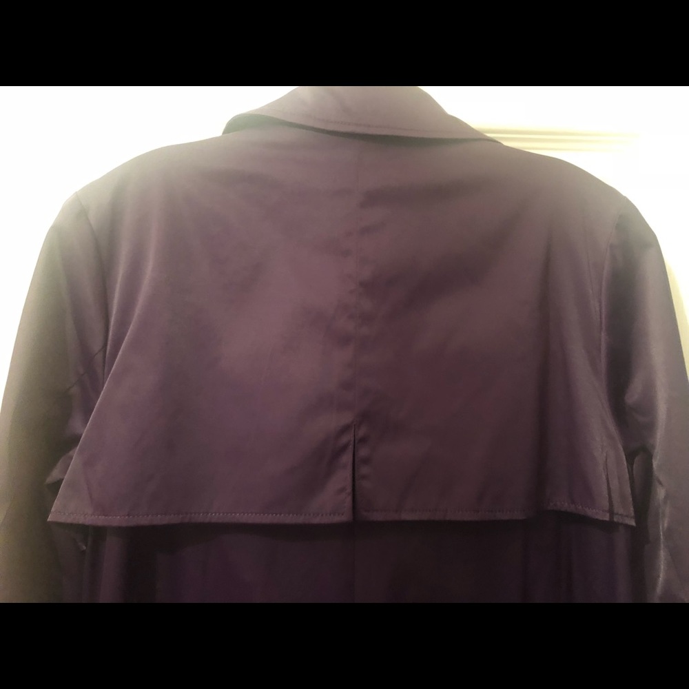 Women’s purple Raincoat - Picture 5 of 6